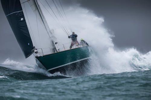 brutal weather conditions hit boats